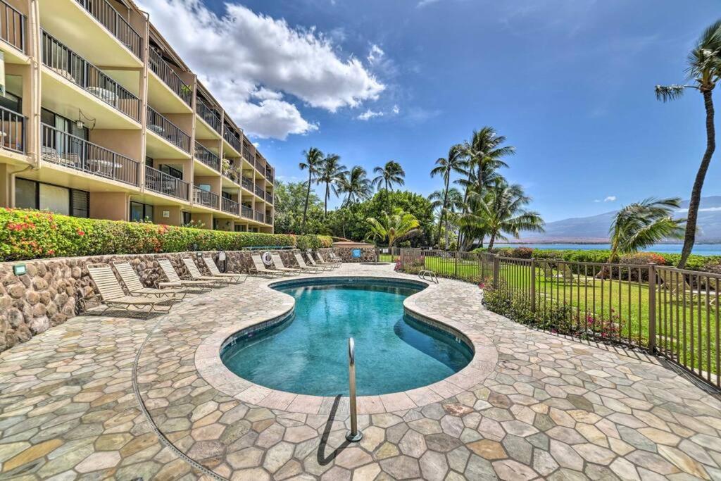 Stunning Maui Direct Ocean Front On The Beach, Walk To Beach From Condo, Watch Turtles, Whales, Ac In All Rooms Ocean View Pool And Spa Wailuku Eksteriør bilde