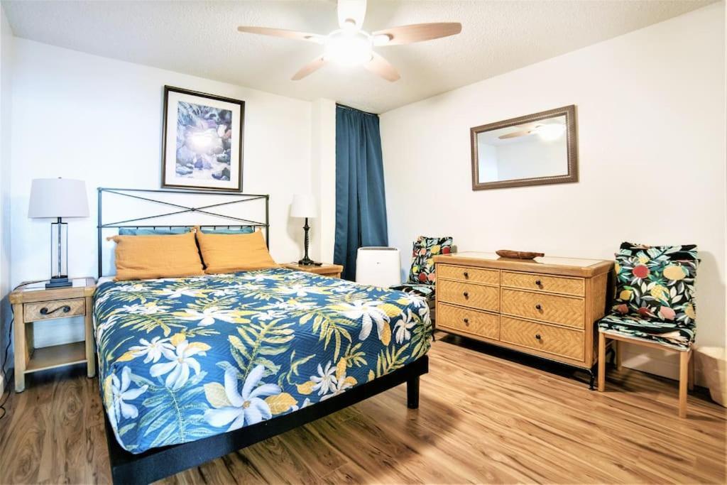Stunning Maui Direct Ocean Front On The Beach, Walk To Beach From Condo, Watch Turtles, Whales, Ac In All Rooms Ocean View Pool And Spa Wailuku Eksteriør bilde
