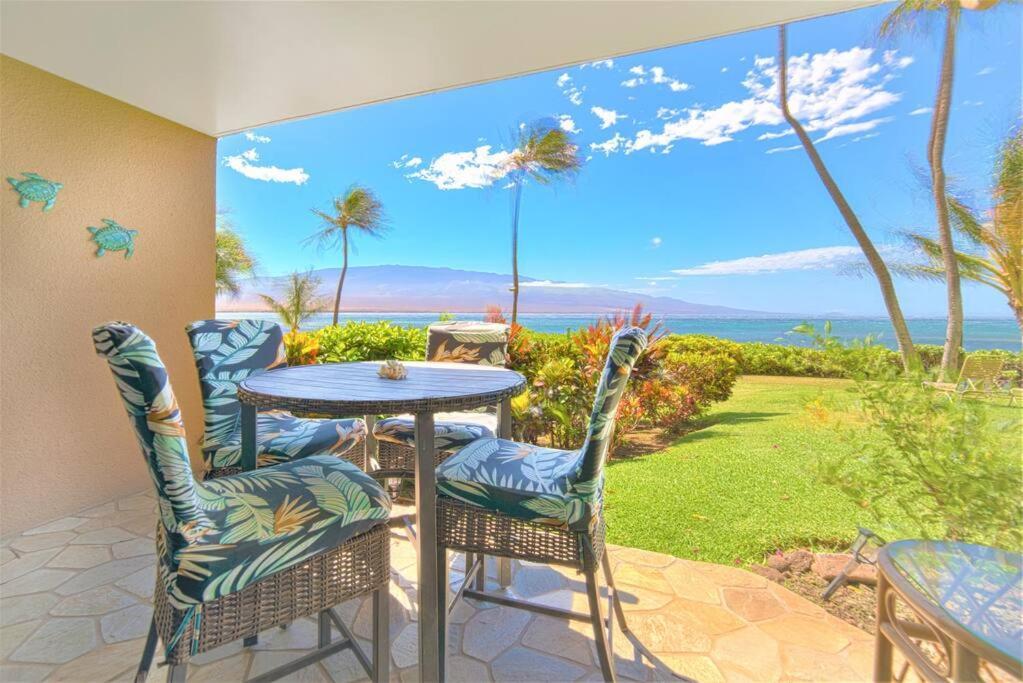 Stunning Maui Direct Ocean Front On The Beach, Walk To Beach From Condo, Watch Turtles, Whales, Ac In All Rooms Ocean View Pool And Spa Wailuku Eksteriør bilde