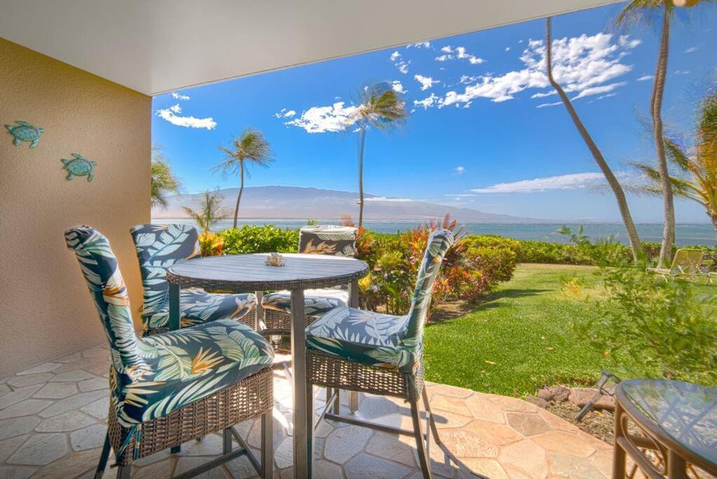 Stunning Maui Direct Ocean Front On The Beach, Walk To Beach From Condo, Watch Turtles, Whales, Ac In All Rooms Ocean View Pool And Spa Wailuku Eksteriør bilde