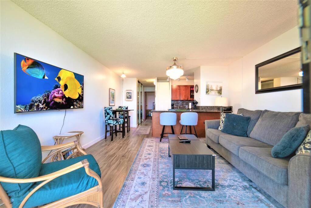 Stunning Maui Direct Ocean Front On The Beach, Walk To Beach From Condo, Watch Turtles, Whales, Ac In All Rooms Ocean View Pool And Spa Wailuku Eksteriør bilde